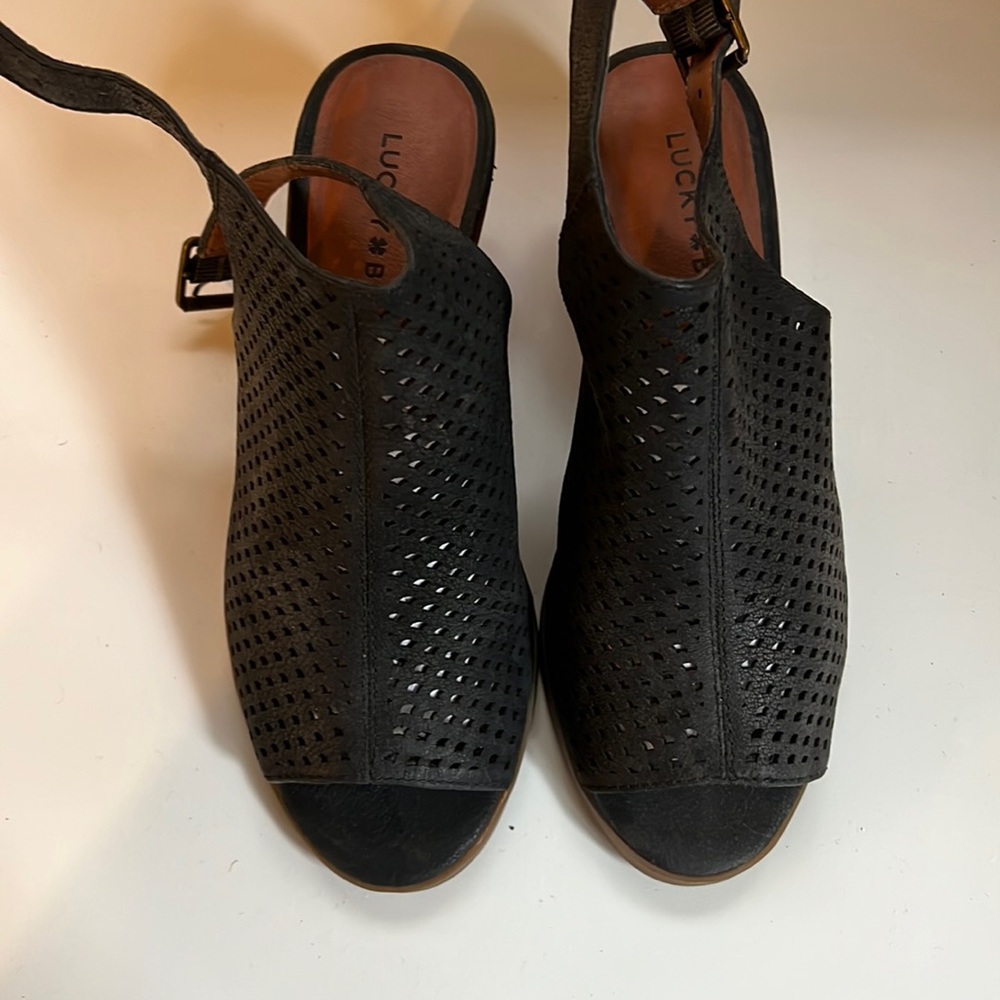 Lucky Brand Sandals Size 6.5